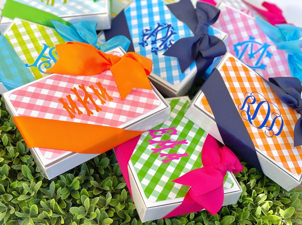 Colorful gingham stationery sets tied with ribbon