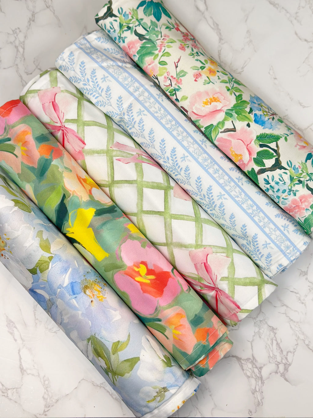 Painted Pansy Table Runner