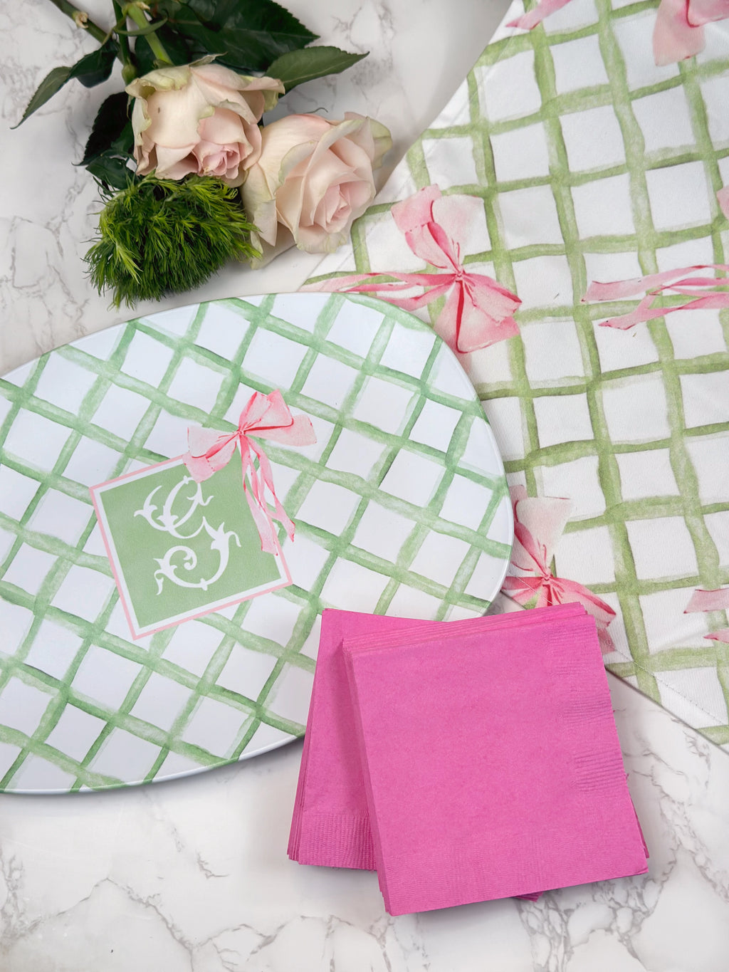 Lattice Grace Table Runner