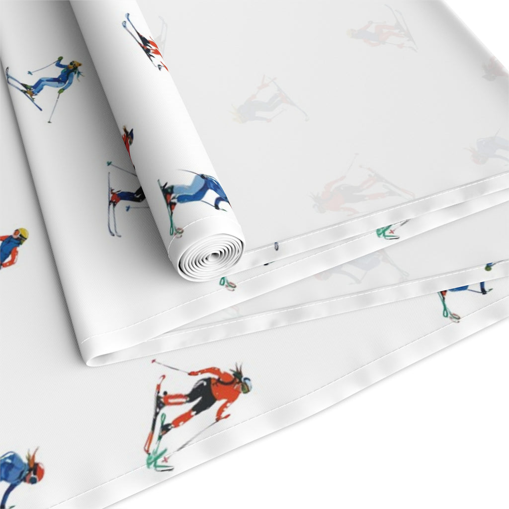 Après-Ski Table Runner
