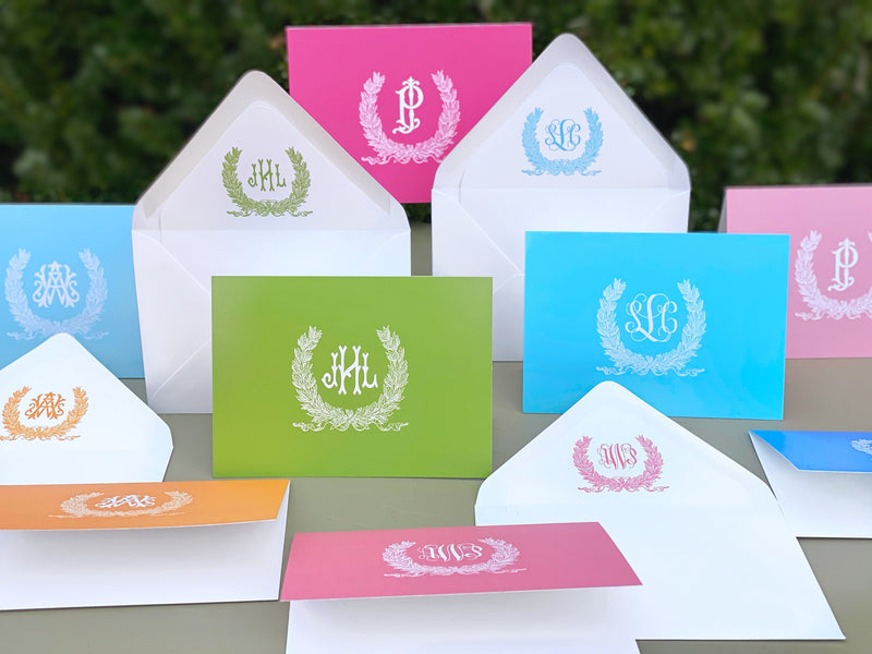 Savannah Wreath Fold-Over Stationery